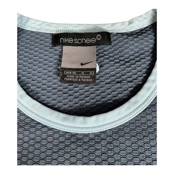 Nike Sphere Therma Blue Long Sleeve Running Shirt Women's SZ Medium Light Weight - Picture 9 of 11